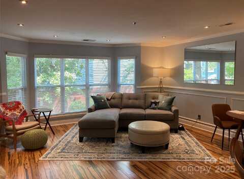 517 N Graham Street, Charlotte, NC 28202