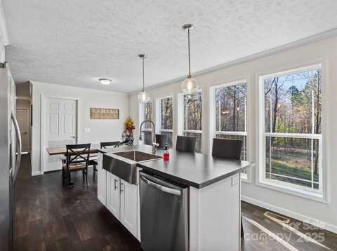 33 Travora Circle, York, SC 29745