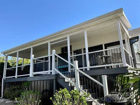 222 Badin View Road, New London, NC 28127