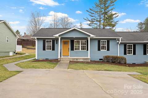 102 S Justice Street, Hendersonville, NC 28739