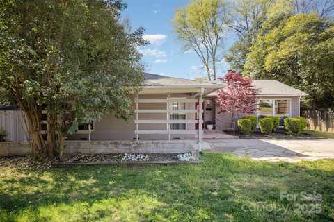 842 E Woodlawn Road, Charlotte, NC 28209