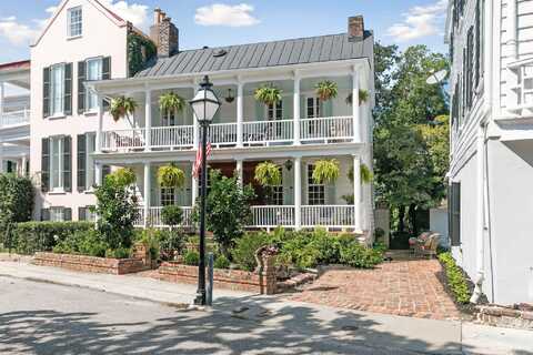 10 Water Street, Charleston, SC 29401