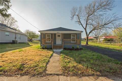 617 Court Street, Victoria, VA 23974