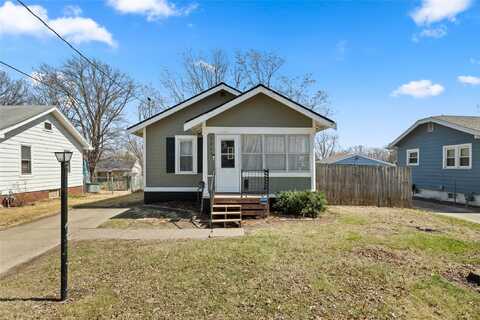 2205 37th Street, Des Moines, IA 50310