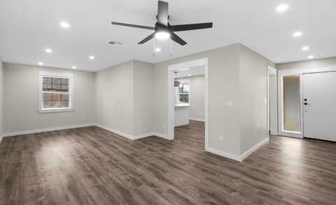 4 Magnolia Drive, Mary Esther, FL 32569