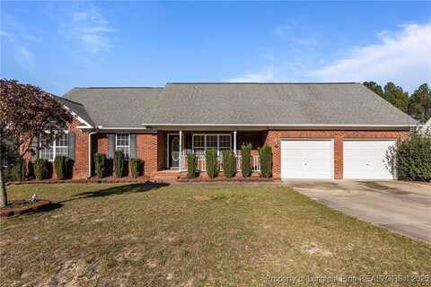 203 Wildwood Drive, Raeford, NC 28376