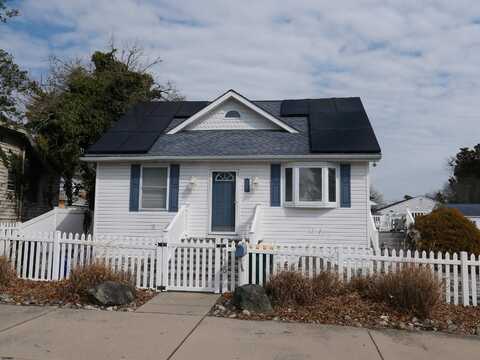 115 E Cedar Ave Ave, Somers Point, NJ 08244