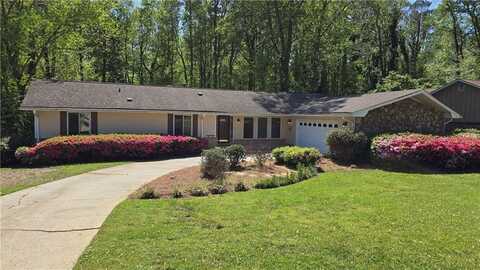 1727 Rivermist Drive SW, Lilburn, GA 30047