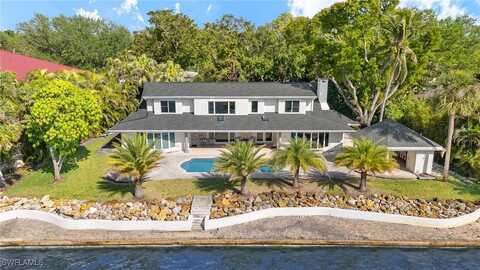 3530 Stuart Court, Fort Myers, FL 33901