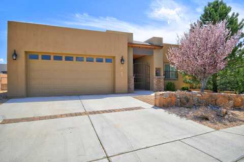 10916 CALANDRIAS Street NW, Albuquerque, NM 87114