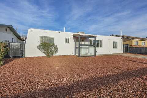 558 DOLORES Drive NW, Albuquerque, NM 87105