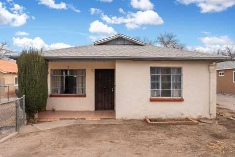 808 RIVERSIDE Drive SW, Albuquerque, NM 87105