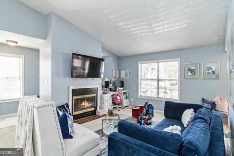 909 Glenleaf, Peachtree Corners, GA 30092