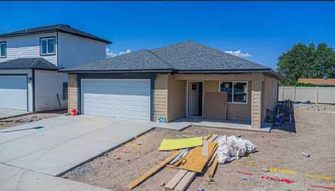 421 Pear Lane, Grand Junction, CO 81504