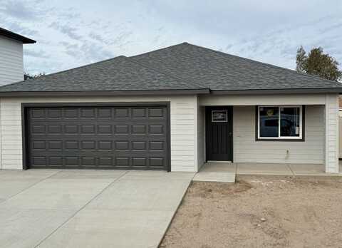 421 Pear Lane, Grand Junction, CO 81504