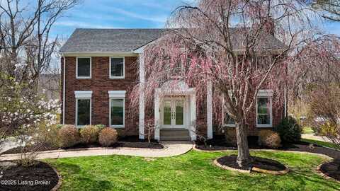 8116 Montero Dr, Prospect, KY 40059
