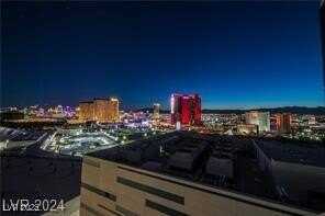 2877 Paradise Road, Las Vegas, NV 89109