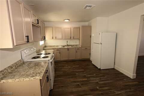 1007 C Street, Las Vegas, NV 89106