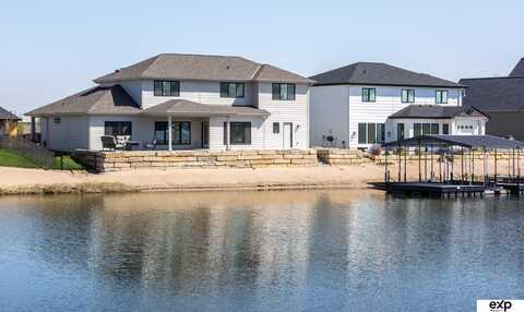 28455 Laurel Circle, Valley, NE 68064