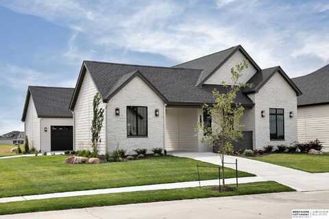 21101 Laurel Avenue, Elkhorn, NE 68022