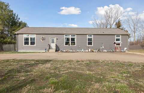 19372 M 140, South Haven, MI 49090