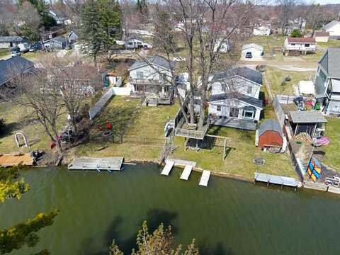 11562 Norway Drive, Hartland, MI 48353