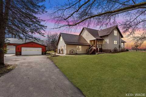 7253 Skeels Road, Holton, MI 49425
