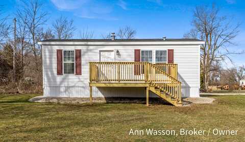 310 Round Lake Road, Vermontville, MI 49096