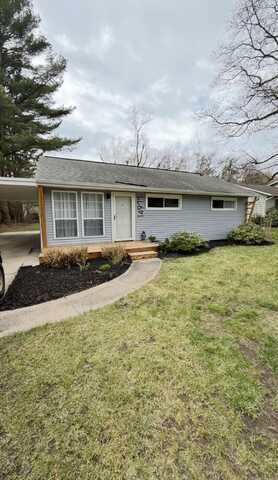 14977 Lakeshore Avenue, Grand Haven, MI 49417