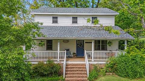 2505 Courtney Place, West Plains, MO 65775