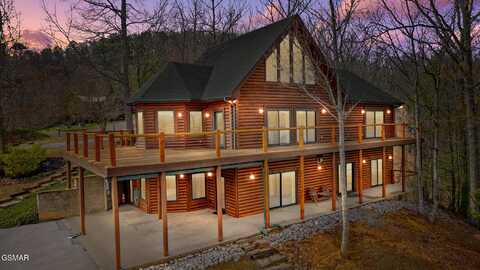 2804 Cedar Falls Way, Sevierville, TN 37862