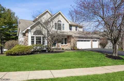 15 Hamilton Rd, Bernardsville, NJ 07920