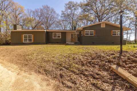92 Fuqua Dr, Columbus, MS 39705