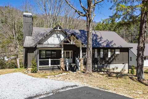 57 Jackson Drive, Highlands, NC 28741