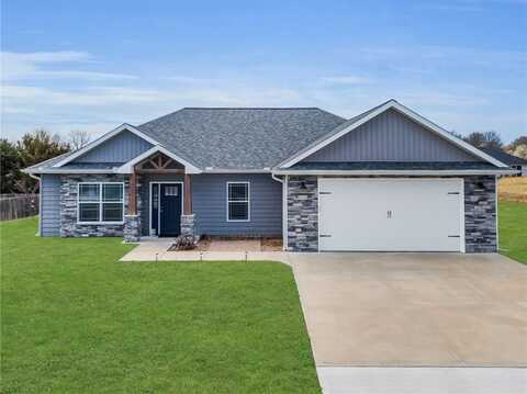 148 SE 215 Street, Warrensburg, MO 64093