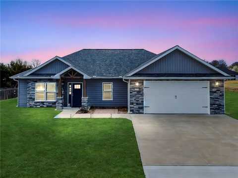 148 SE 215 Street, Warrensburg, MO 64093
