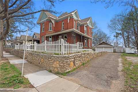 1121 Myrtle Avenue, Kansas City, MO 64127