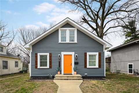 1326 S Spring Street, Independence, MO 64055