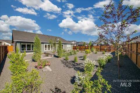 76 S Ziklag Ave, Kuna, ID 83634