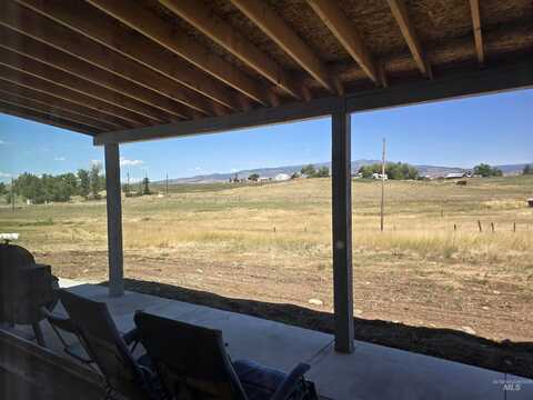 1086 Highland Lane, Mesa, ID 83643