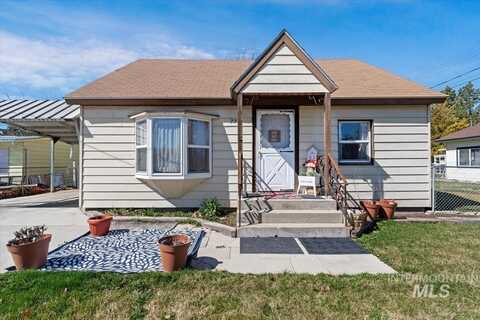 2216 S Montana Ave, Caldwell, ID 83605
