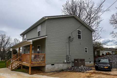 147/149 Oak Street, Athens, TN 37303