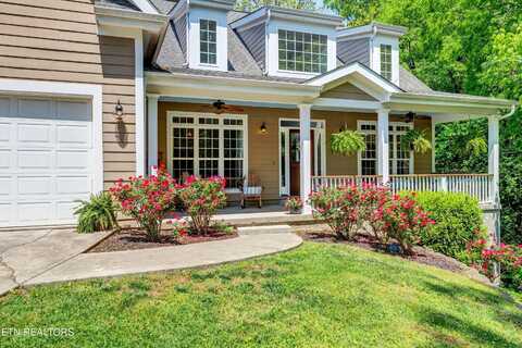 6700 Forest Village Way, Knoxville, TN 37919