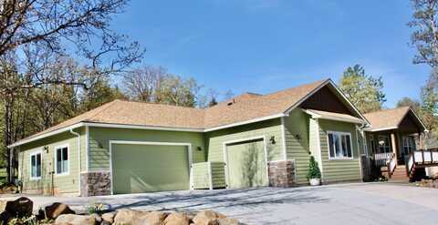 6620 Dunlin Lane, Klamath Falls, OR 97601
