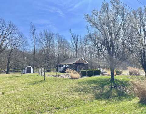165 Waterford Road, Perry Park, KY 40363