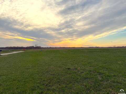 1560 N 100 Road, Baldwin City, KS 66006