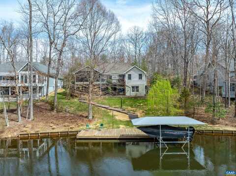 56 WILDWOOD DR, Palmyra, VA 22963