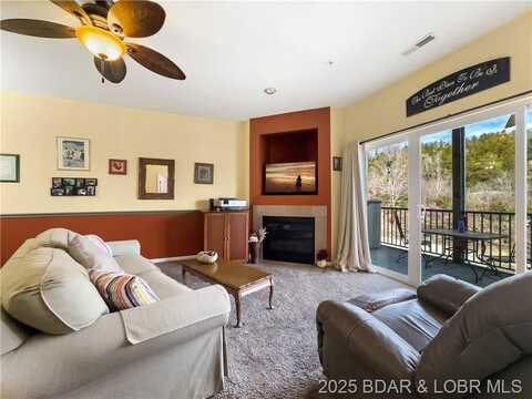 464 Cedar Heights Drive, Camdenton, MO 65020