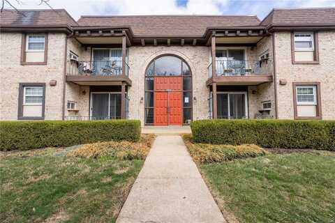 11921 Villa Dorado Drive, Saint Louis, MO 63146
