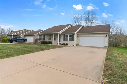 656 Olivia Drive, Cape Girardeau, MO 63701